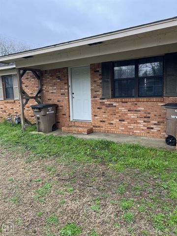 301 L'anguille Avenue W, Wynne, AR 72396