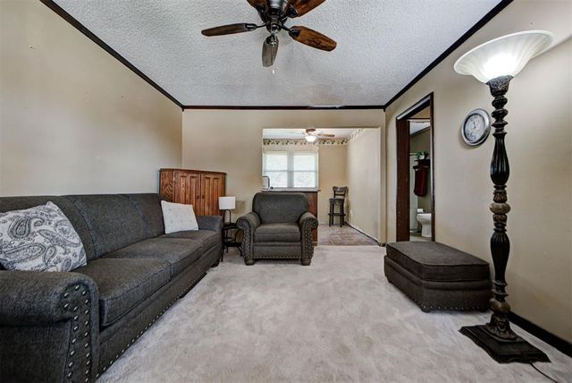 753 SW 1st Street, Moore, OK 73160