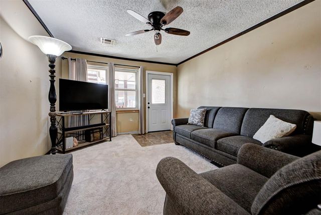 753 SW 1st Street, Moore, OK 73160