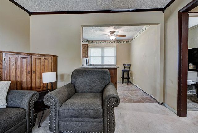 753 SW 1st Street, Moore, OK 73160