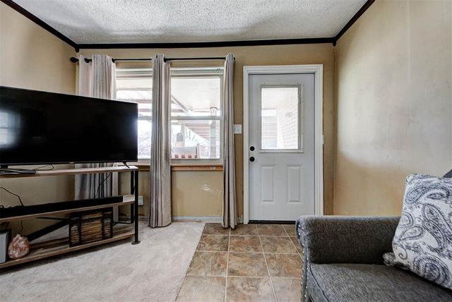 753 SW 1st Street, Moore, OK 73160