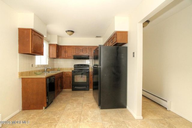 4-B Ivy Street, Whiting, NJ 08759