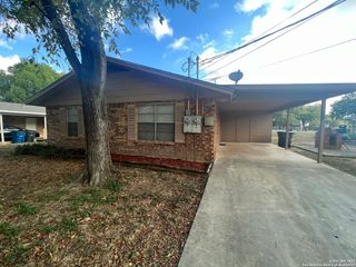 343 Bobolink, New Braunfels, TX 78130