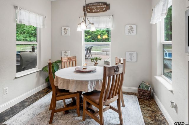 492 CR 3840, Hawkins, TX 75765