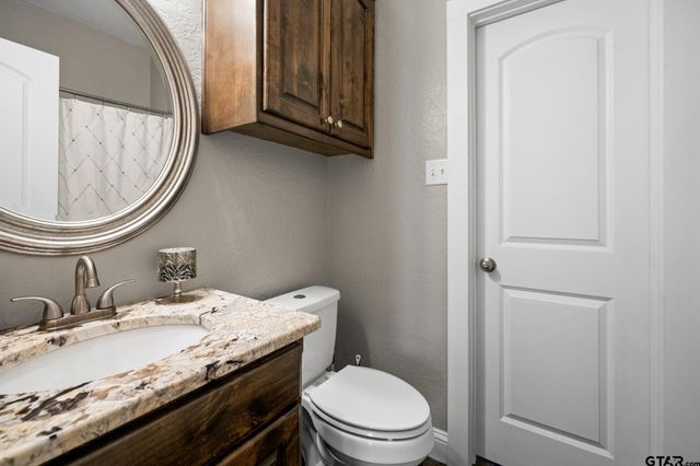 492 CR 3840, Hawkins, TX 75765