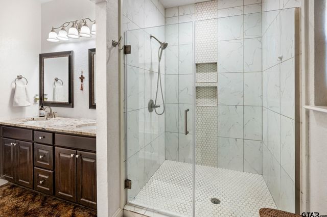 492 CR 3840, Hawkins, TX 75765