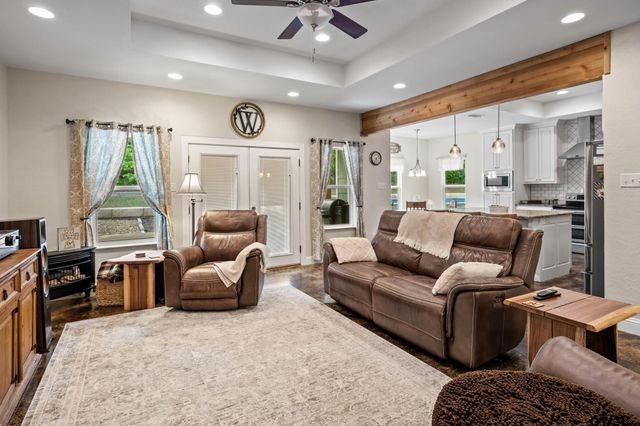 492 CR 3840, Hawkins, TX 75765