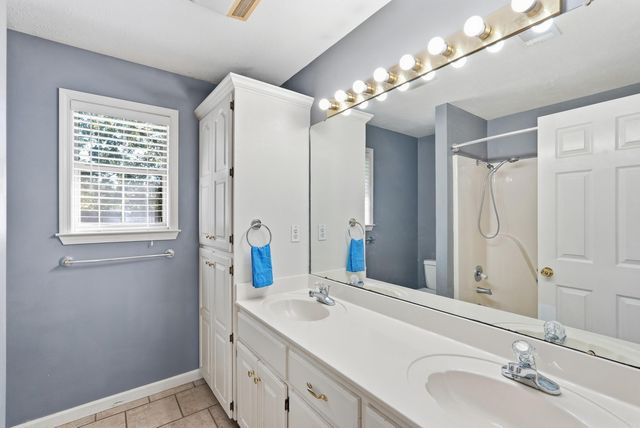 2145 Dillard Drive, Conway, AR 72034