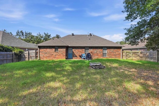 2145 Dillard Drive, Conway, AR 72034