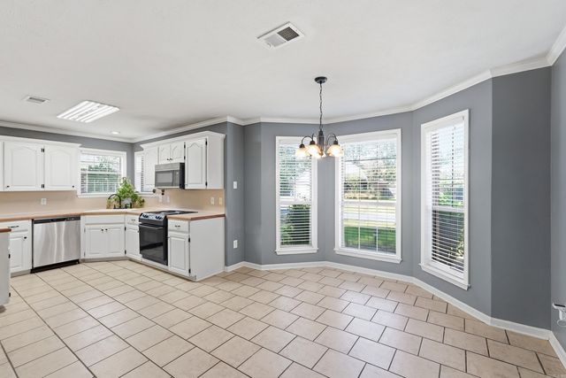 2145 Dillard Drive, Conway, AR 72034