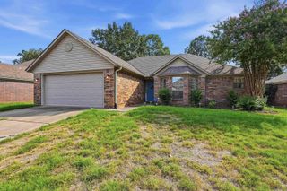 2145 Dillard Drive, Conway, AR 72034
