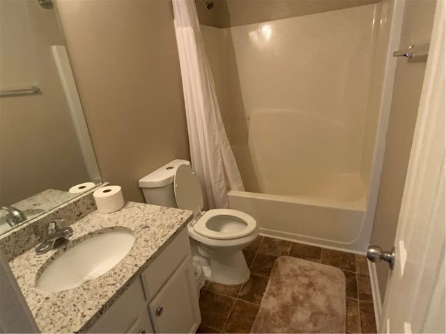 7809 Newbury Drive, Jonesboro, GA 30236