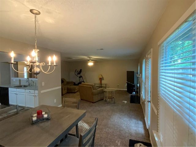 7809 Newbury Drive, Jonesboro, GA 30236
