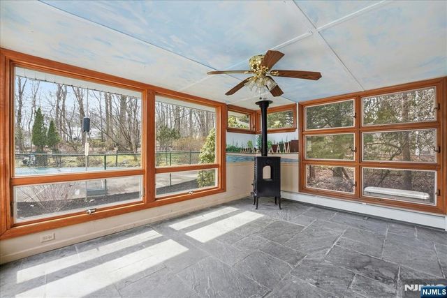 548 Covington Place, Wyckoff, NJ 07481