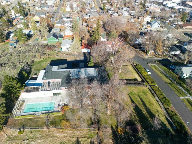 79 Washington Street, Klamath Falls, OR 97601