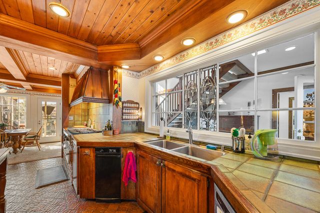 79 Washington Street, Klamath Falls, OR 97601