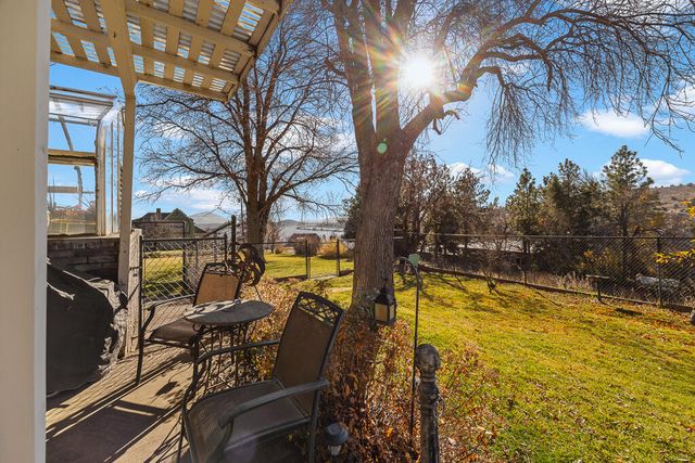 79 Washington Street, Klamath Falls, OR 97601