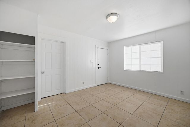 220 S O Street, Tulare, CA 93274