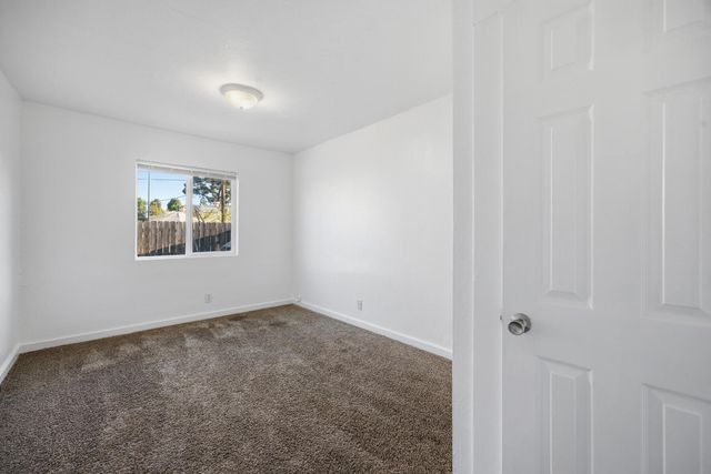 220 S O Street, Tulare, CA 93274