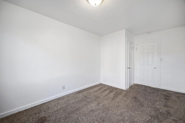 220 S O Street, Tulare, CA 93274