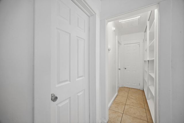 220 S O Street, Tulare, CA 93274