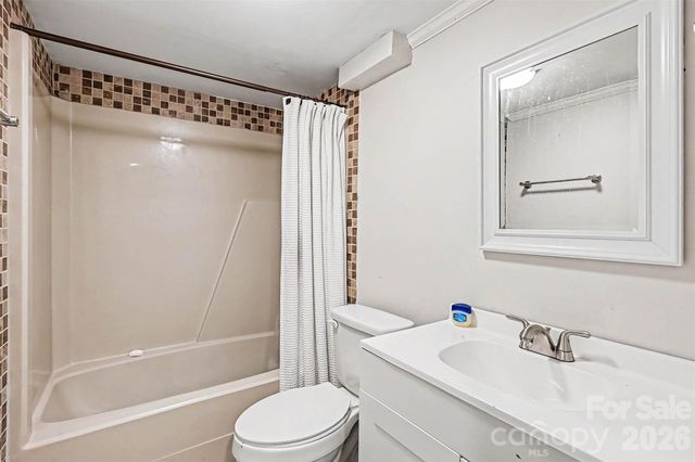 10319 Camelback Circle, Charlotte, NC 28226