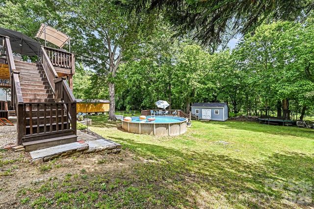10319 Camelback Circle, Charlotte, NC 28226