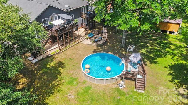 10319 Camelback Circle, Charlotte, NC 28226