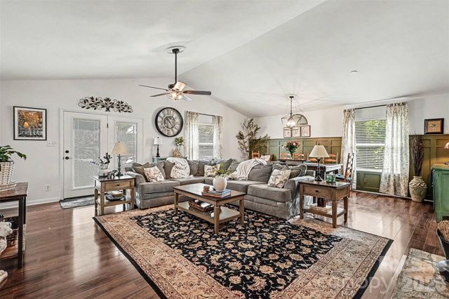 10319 Camelback Circle, Charlotte, NC 28226