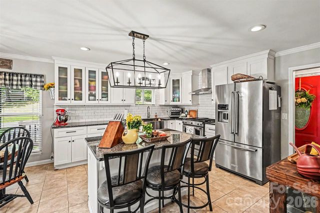 10319 Camelback Circle, Charlotte, NC 28226