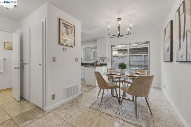 1245 Pine Creek Way I, Concord, CA 94520