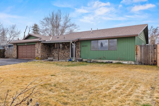 4332 Meadows Drive, Klamath Falls, OR 97603