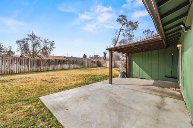 4332 Meadows Drive, Klamath Falls, OR 97603