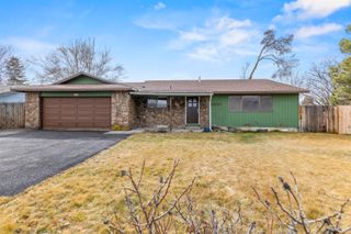 4332 Meadows Drive, Klamath Falls, OR 97603