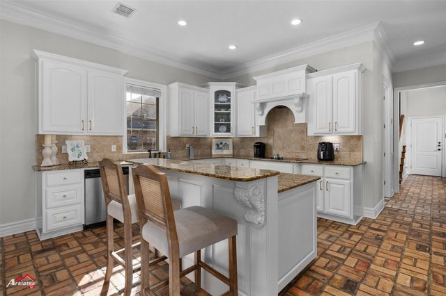 509 Secret Cove, Bossier City, LA 71111