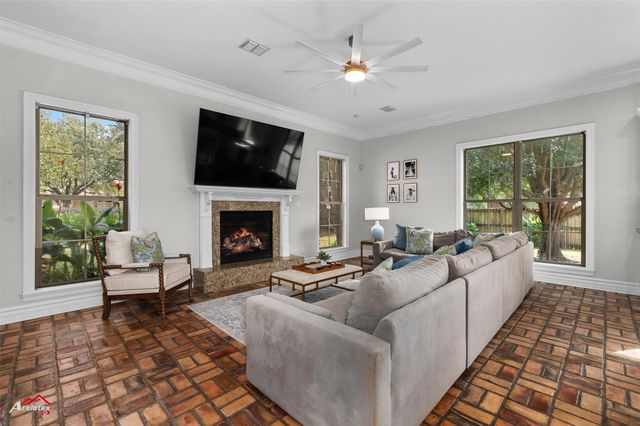 509 Secret Cove, Bossier City, LA 71111