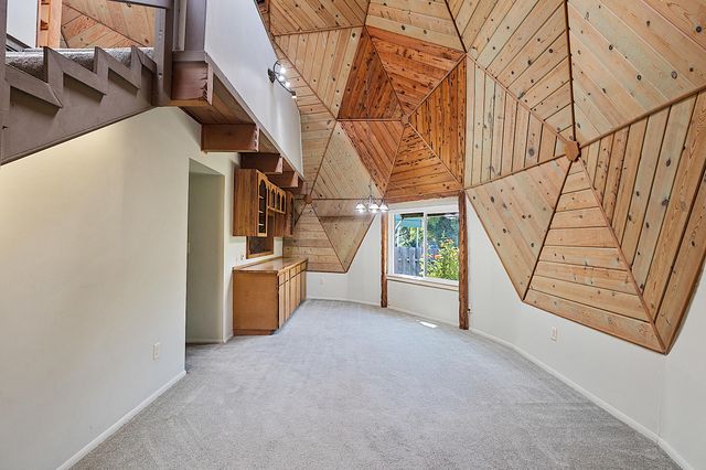 848 NE 8th Street, Grants Pass, OR 97526