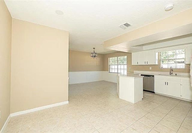 1200 LAWRENCE AVENUE, Deltona, FL 32725