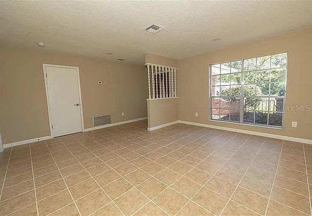 1200 LAWRENCE AVENUE, Deltona, FL 32725
