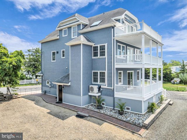 230 S GREEN ST, Tuckerton, NJ 08087