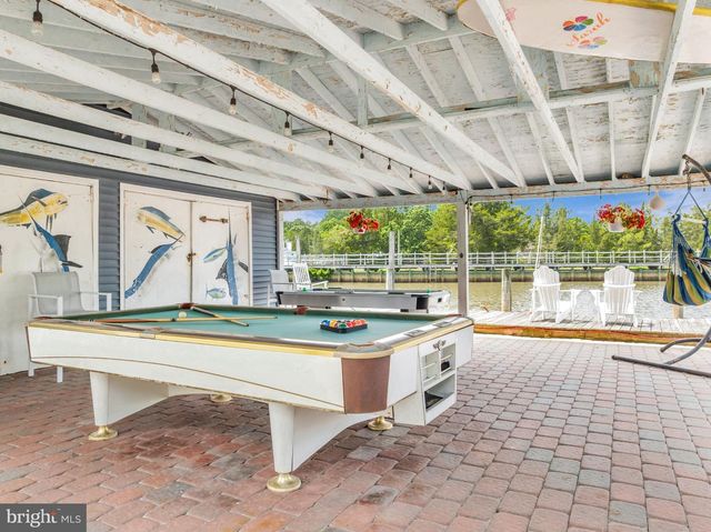 230 S GREEN ST, Tuckerton, NJ 08087