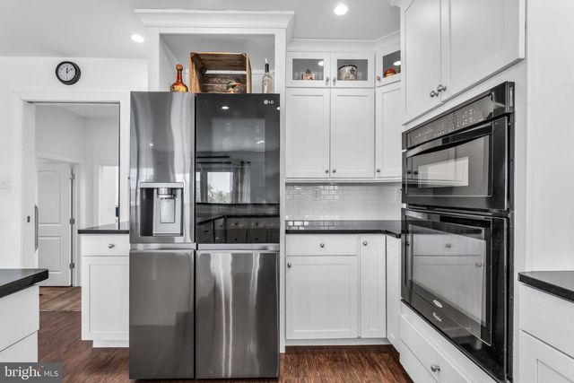 230 S GREEN ST, Tuckerton, NJ 08087