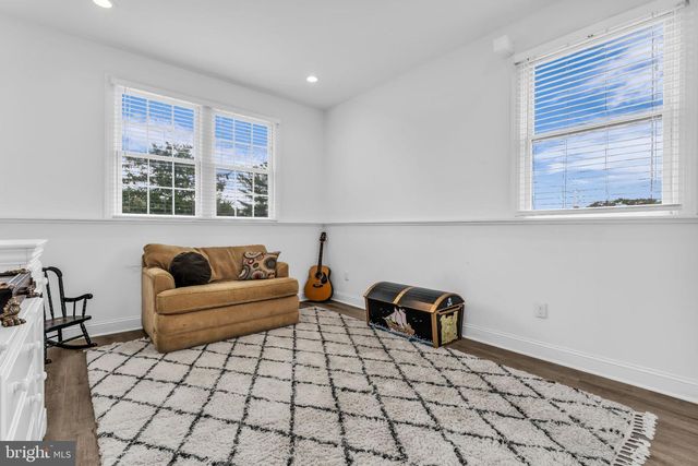230 S GREEN ST, Tuckerton, NJ 08087