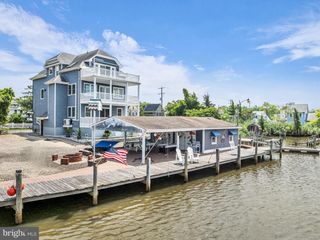 230 S GREEN ST, Tuckerton, NJ 08087