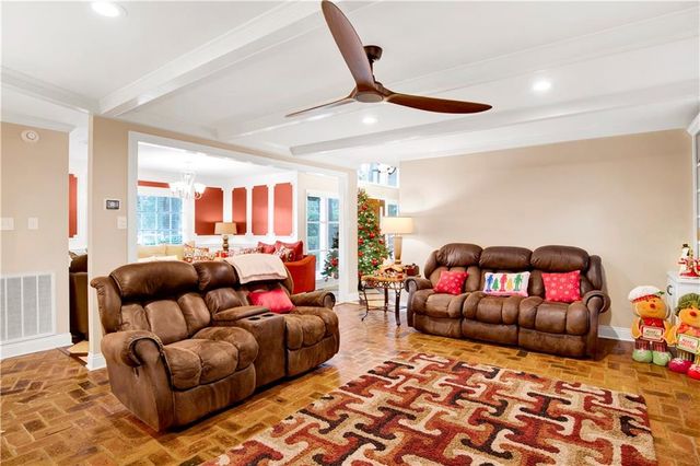 254 Jackson Boulevard, Mobile, AL 36609