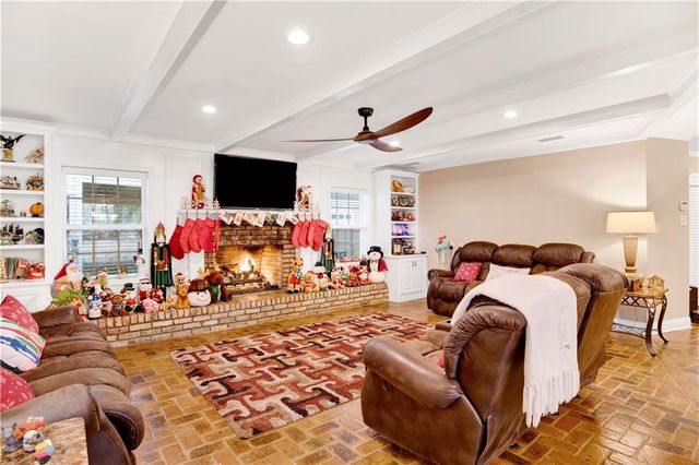 254 Jackson Boulevard, Mobile, AL 36609