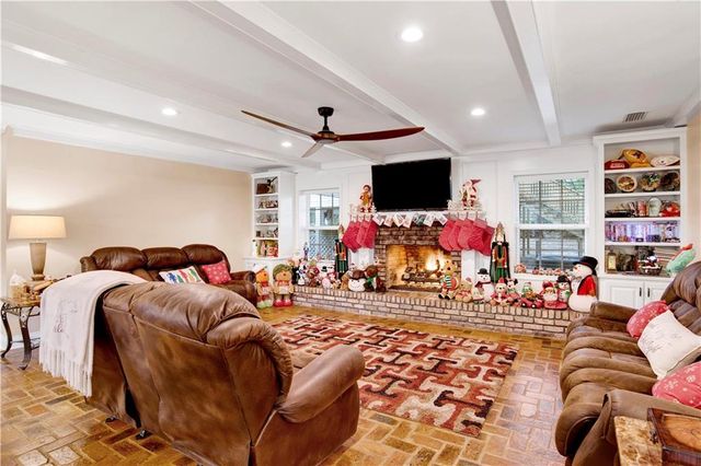 254 Jackson Boulevard, Mobile, AL 36609