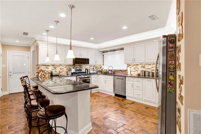 254 Jackson Boulevard, Mobile, AL 36609