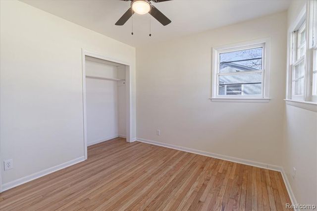 1407 Bielby Street, Waterford, MI 48328