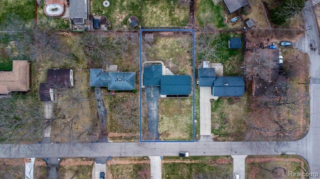 1407 Bielby Street, Waterford, MI 48328